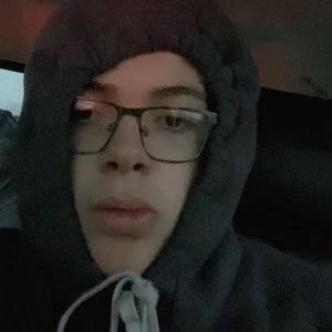 Meet your Posher, Hope